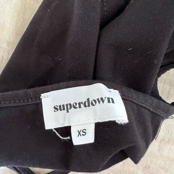 Rozie Scoop Neck Top - Picture 4 of 4